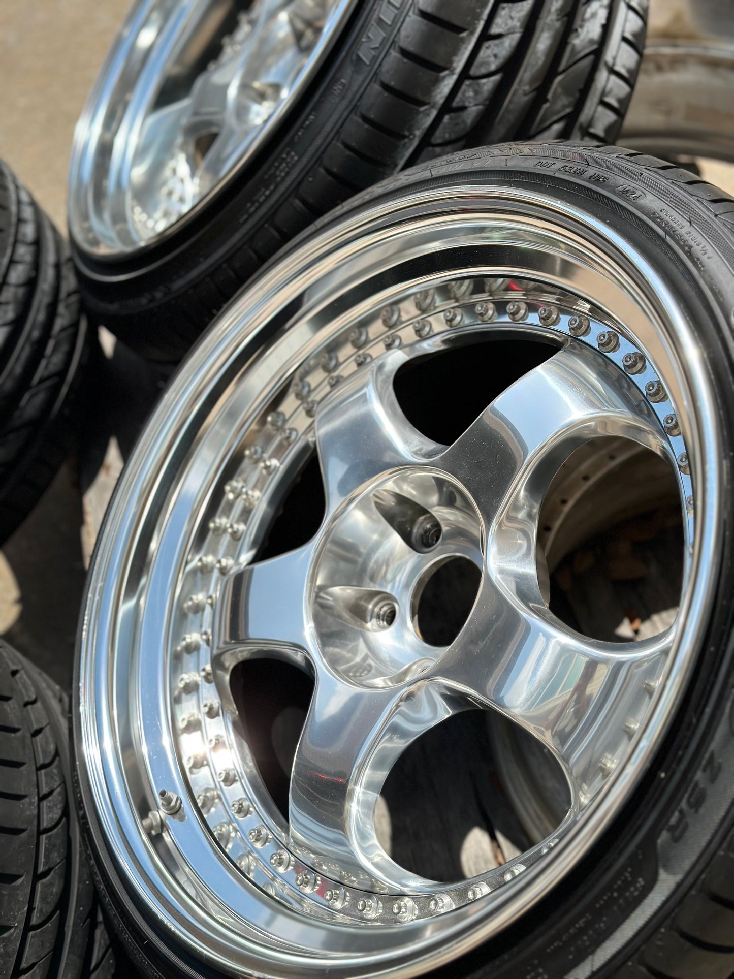 Work Meister s1 3p 19 inch 10.5+6 11+22 5x114.3