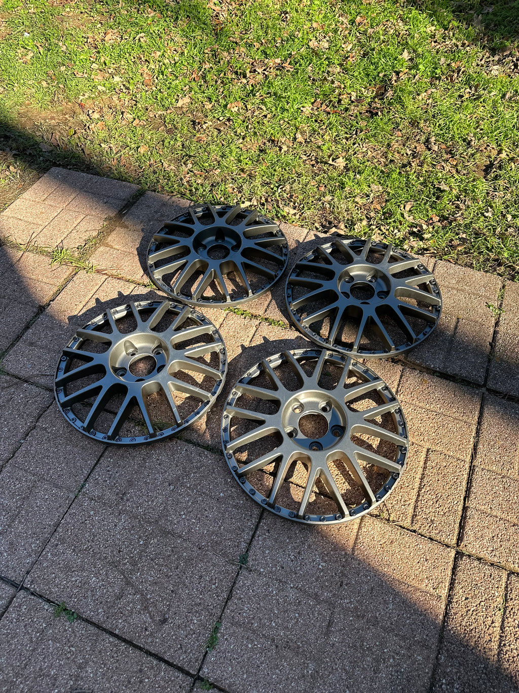 SSR MS-1 Faces 18 inch 5x114.3 with hardware