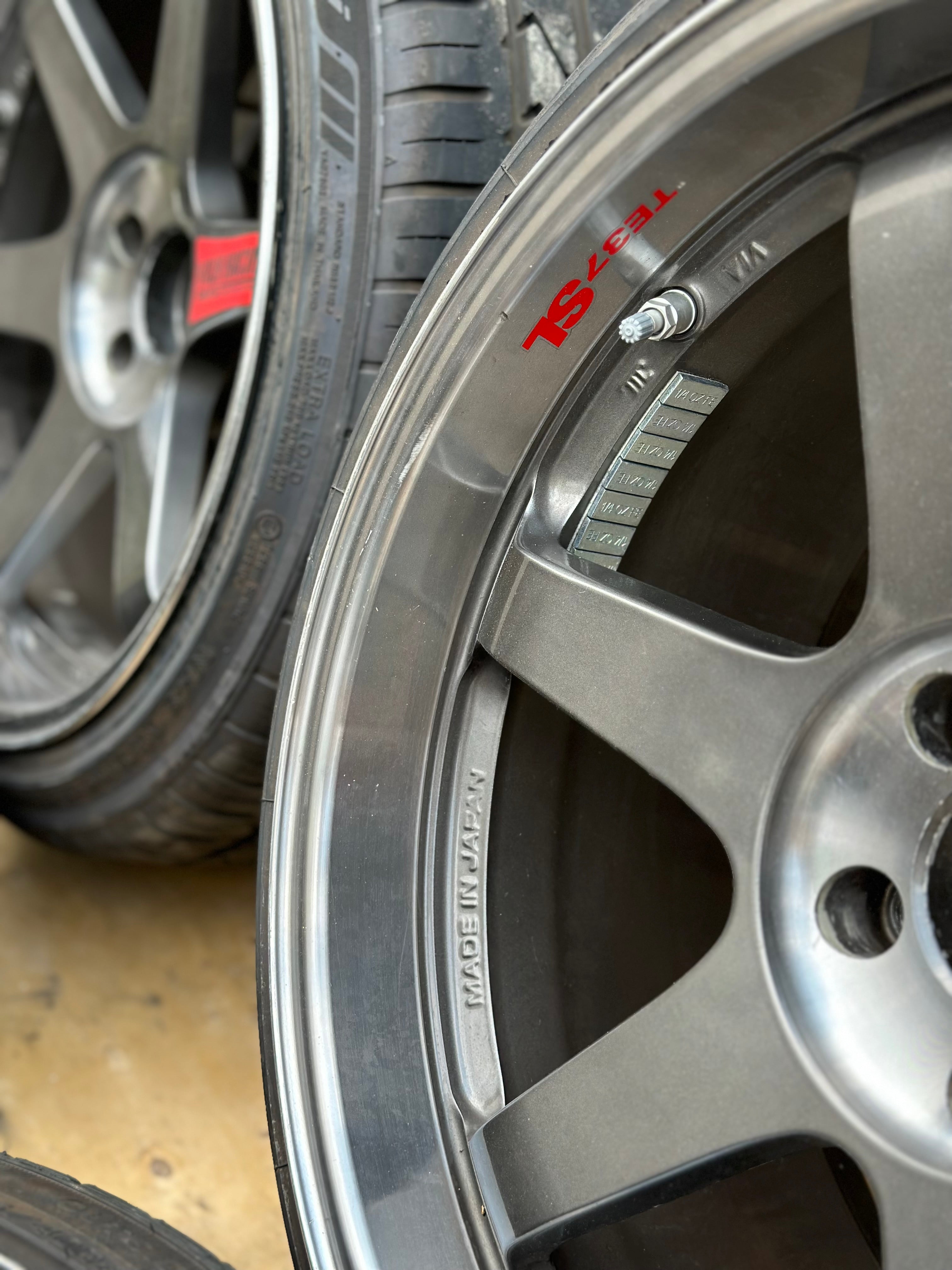Rays TE37 SL 19 inch 9.5+22 10.5+12 5x114.3