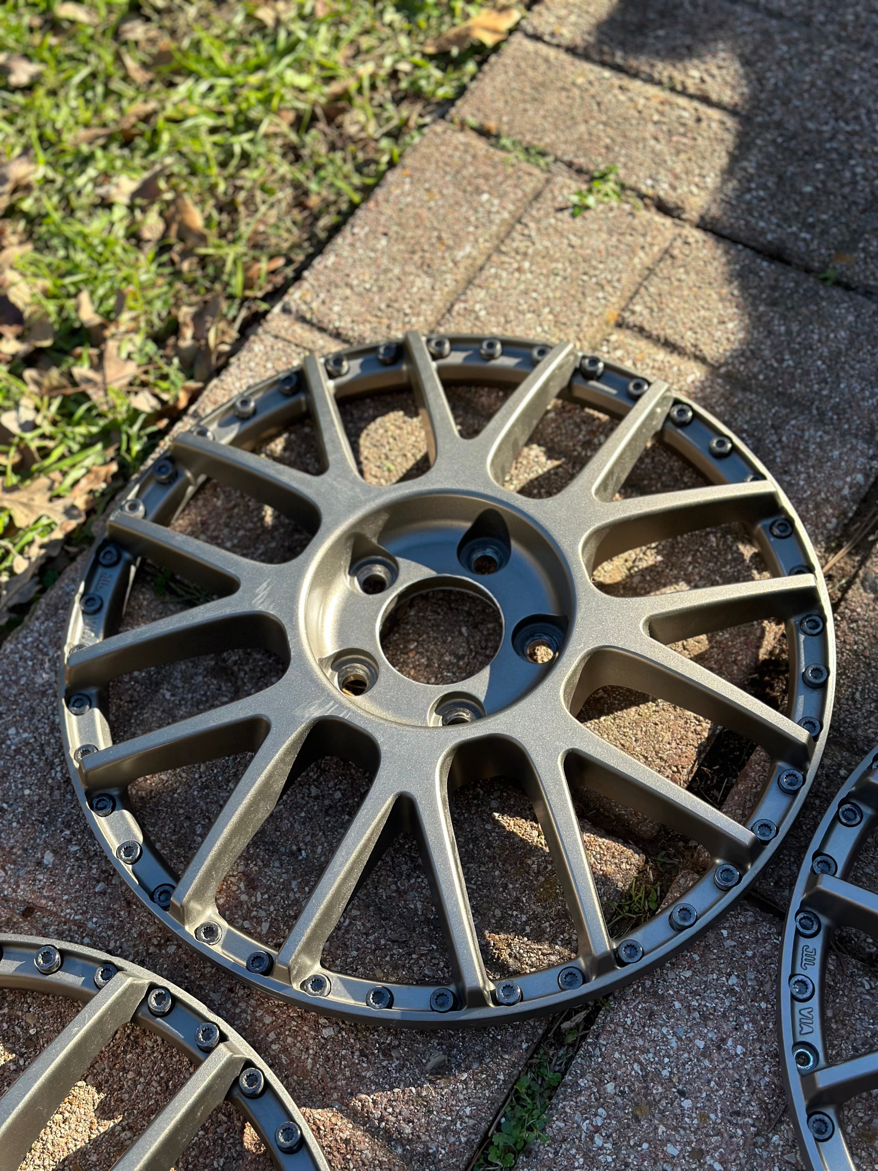 SSR MS-1 Faces 18 inch 5x114.3 with hardware