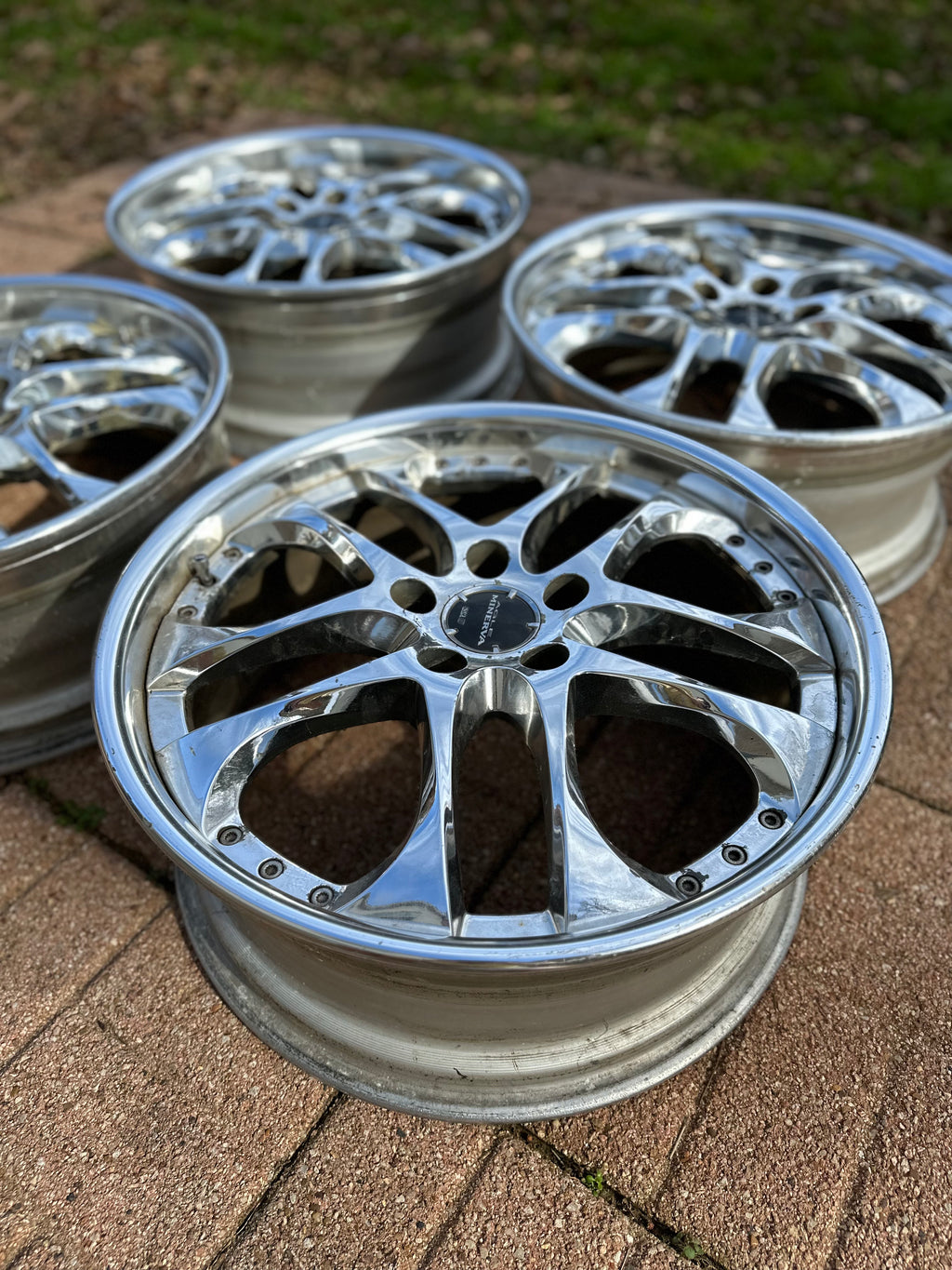 SSR MINERVA 19 inch 8+37 8+41 5x114.3