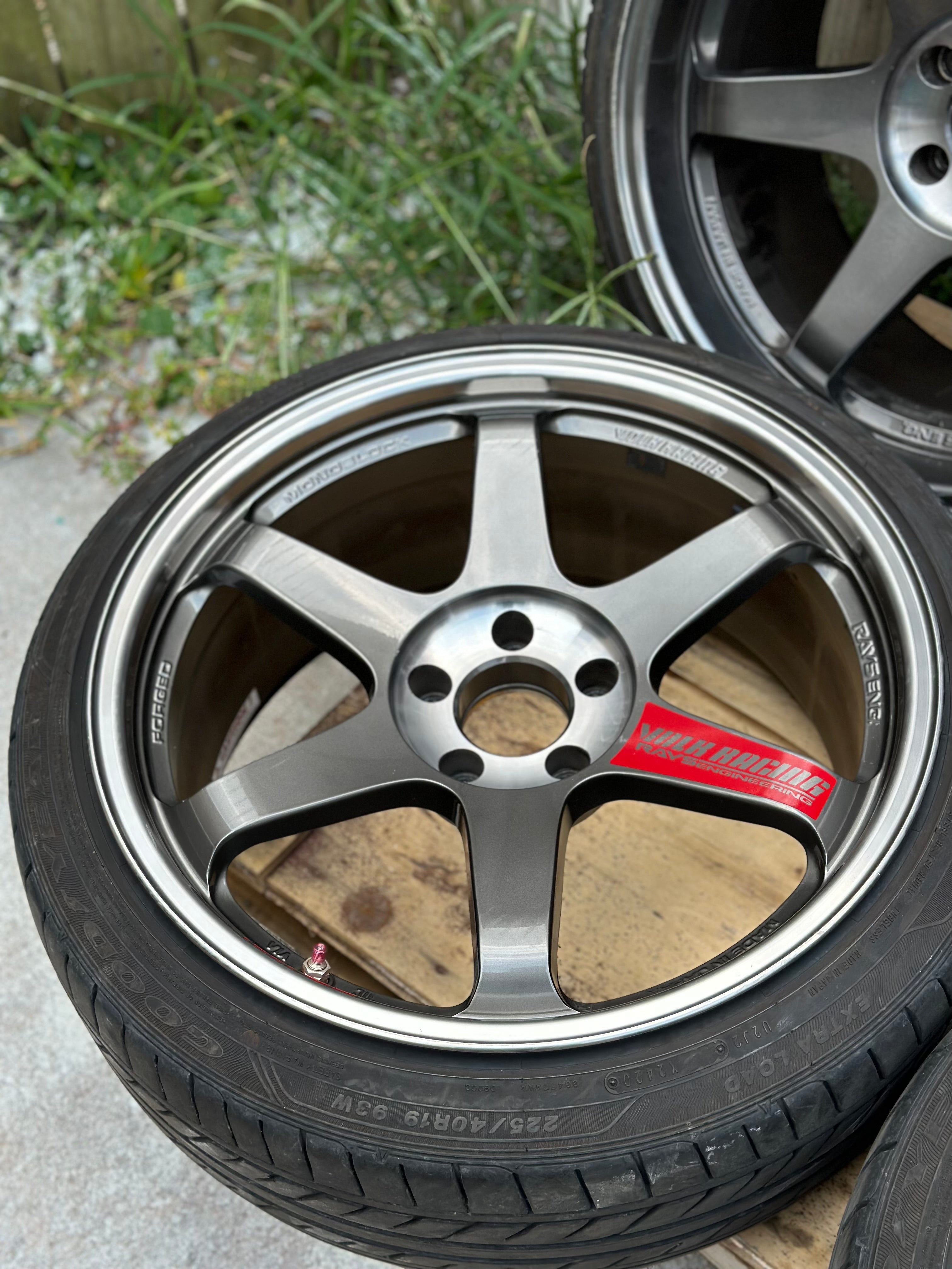 Rays TE37 SL 19 inch 9.5+22 10.5+12 5x114.3
