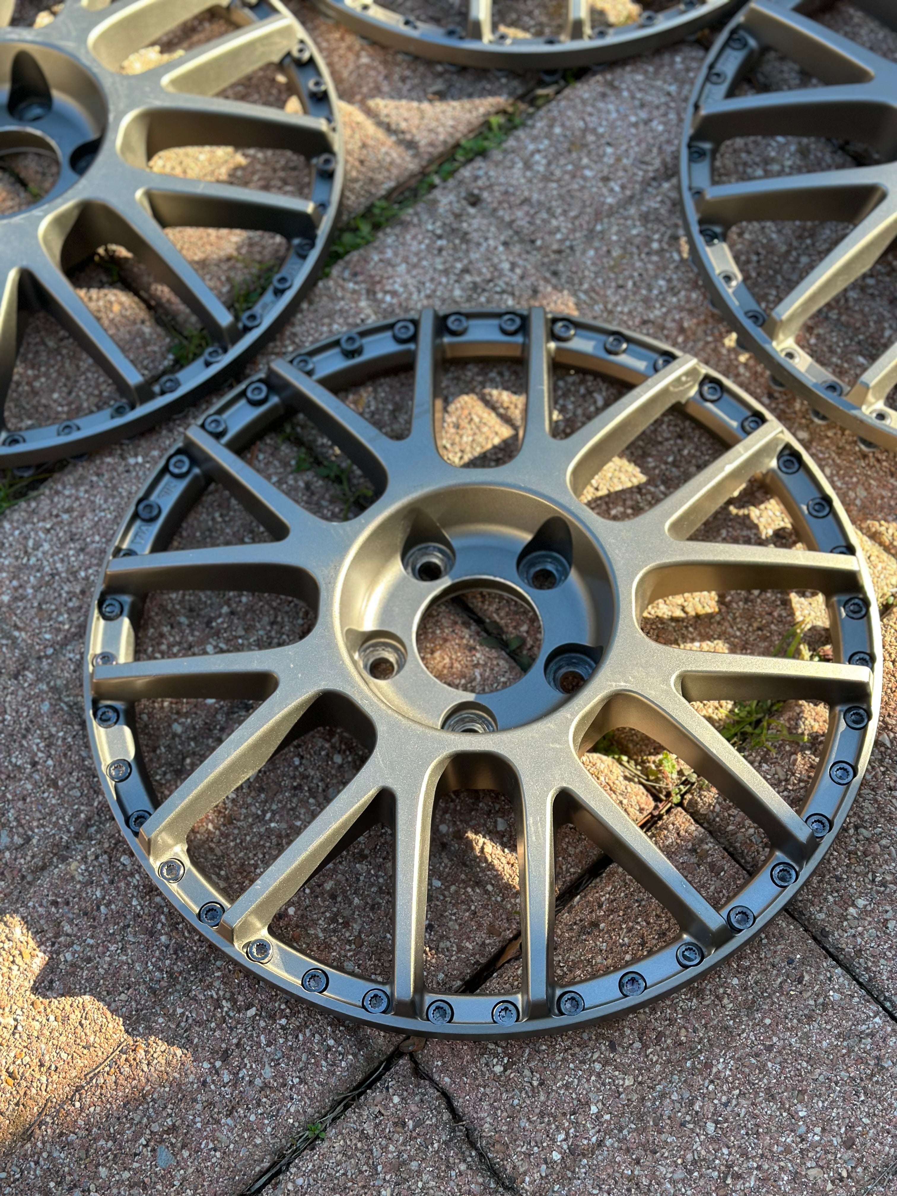 SSR MS-1 Faces 18 inch 5x114.3 with hardware