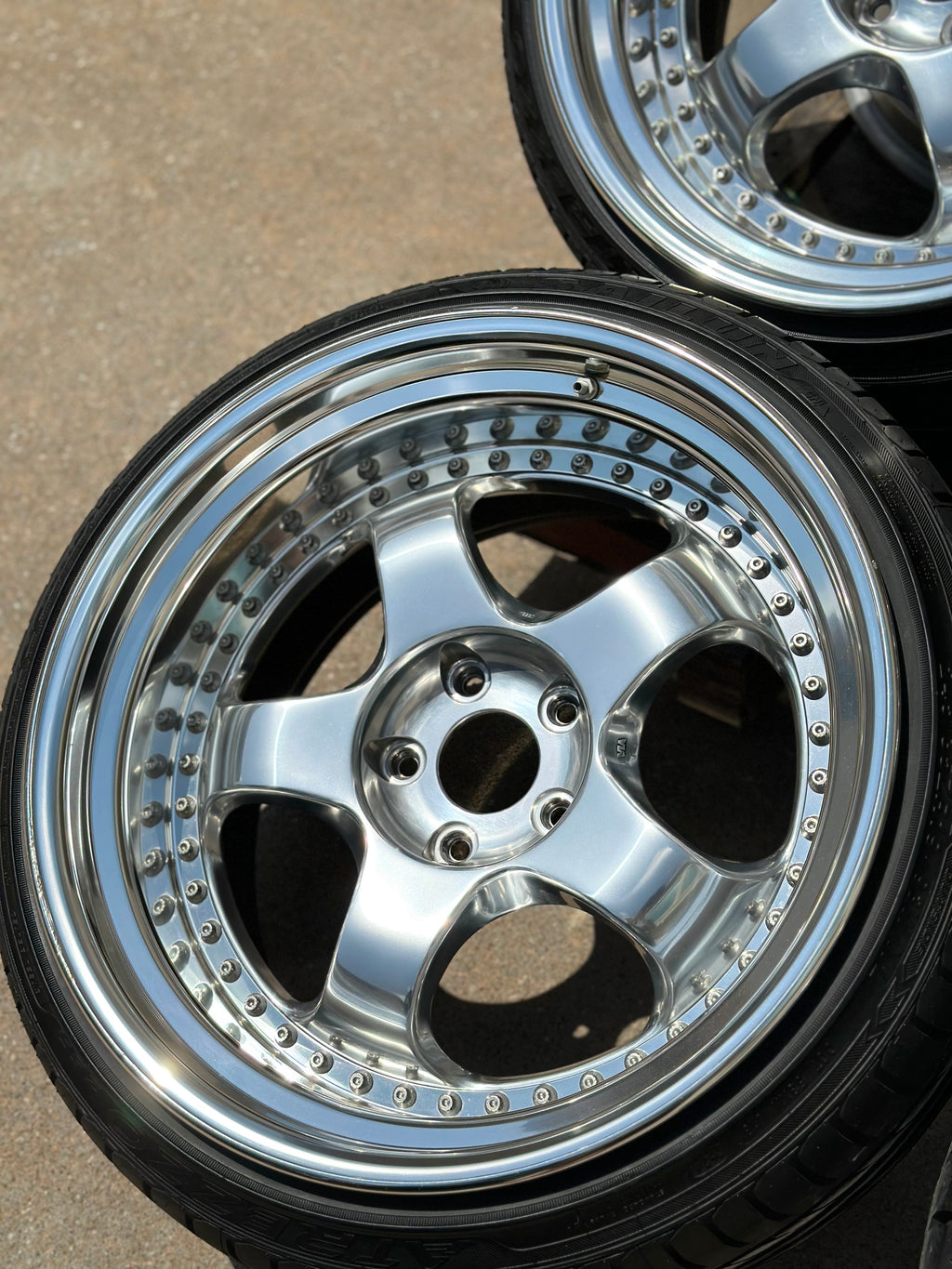 Work Meister s1 3p 19 inch 10.5+6 11+22 5x114.3