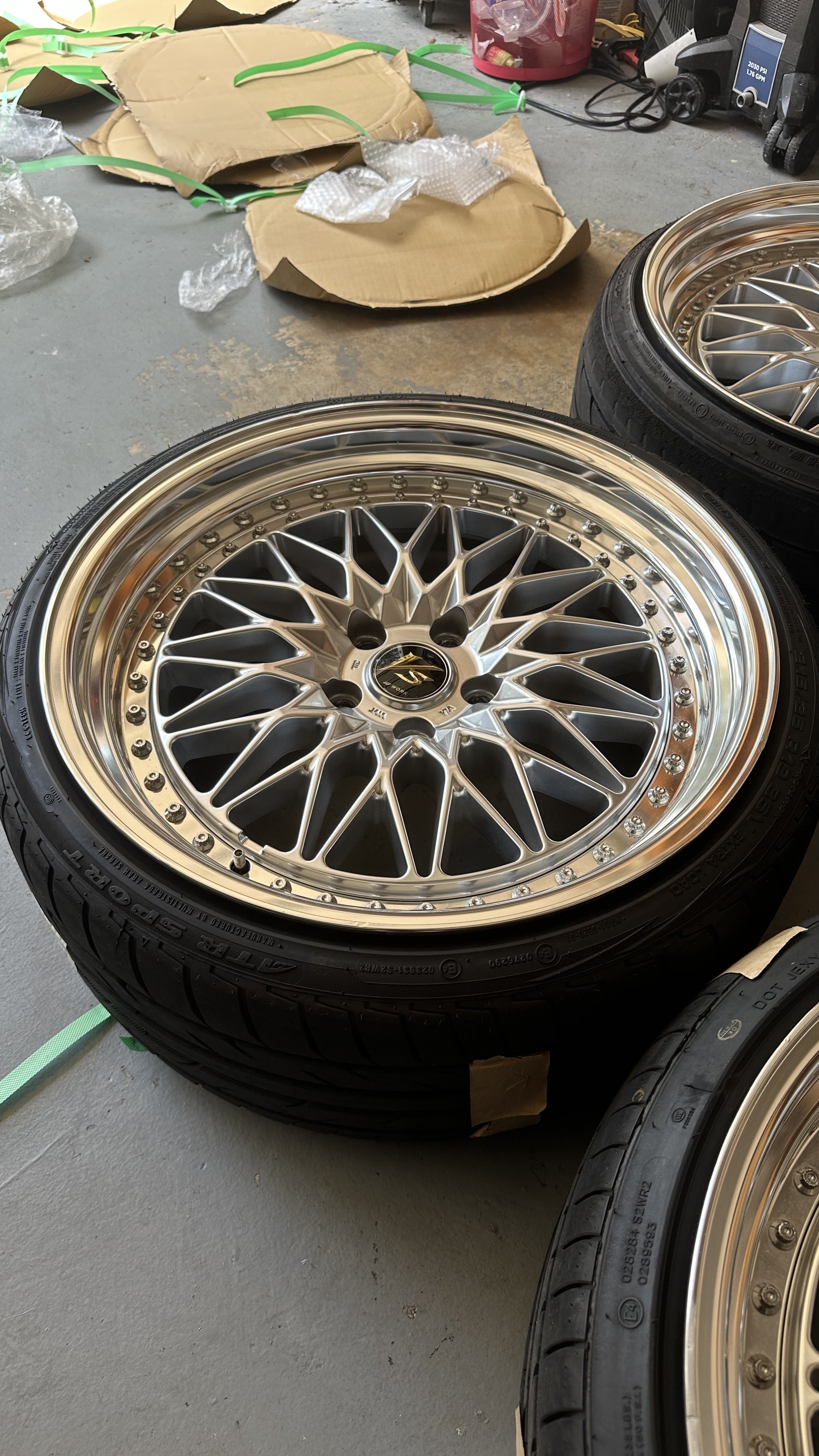 Work VS-XV 19 inch 9+21 9.5+27 5x114.3