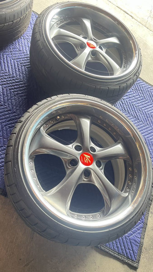 Work VS-KF 19 inch 9.5J +39 10J +38 5x114.3